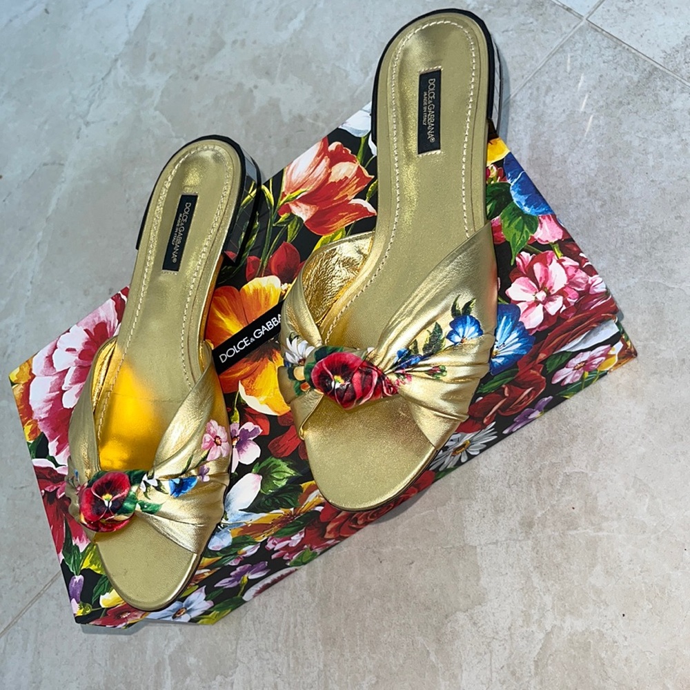Dolce & Gabbana metallic gold floral sandal